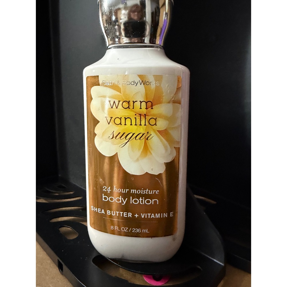 Bath & Body Works Warm Vanilla Sugar 24 Hr Moisture Body Lotion‎ 8oz Shea Butter